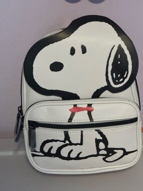 Snoopy, peanuts  White Mini Backpack